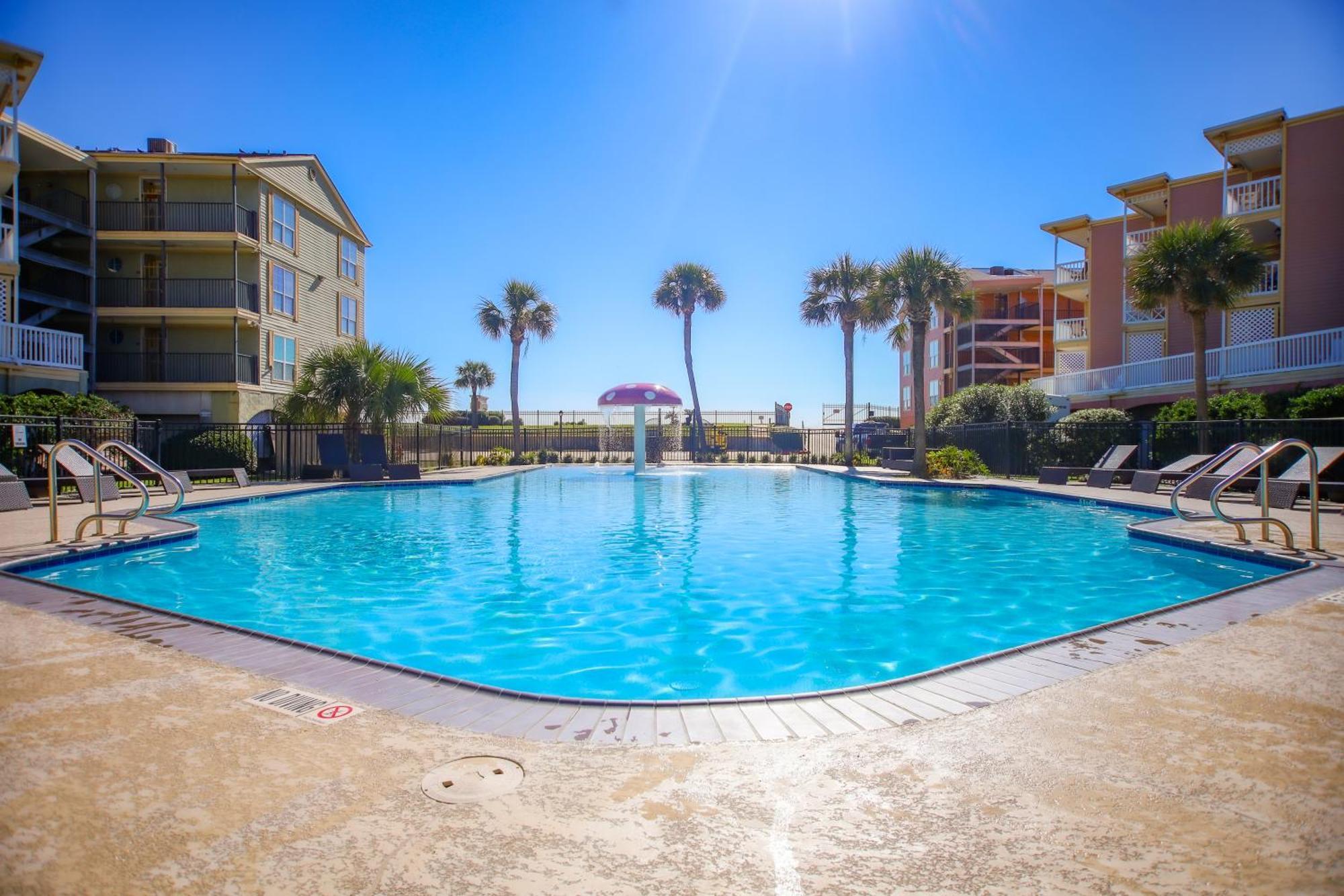 Sea-Renity Heated Pools Steps To The Beach Galveston Buitenkant foto