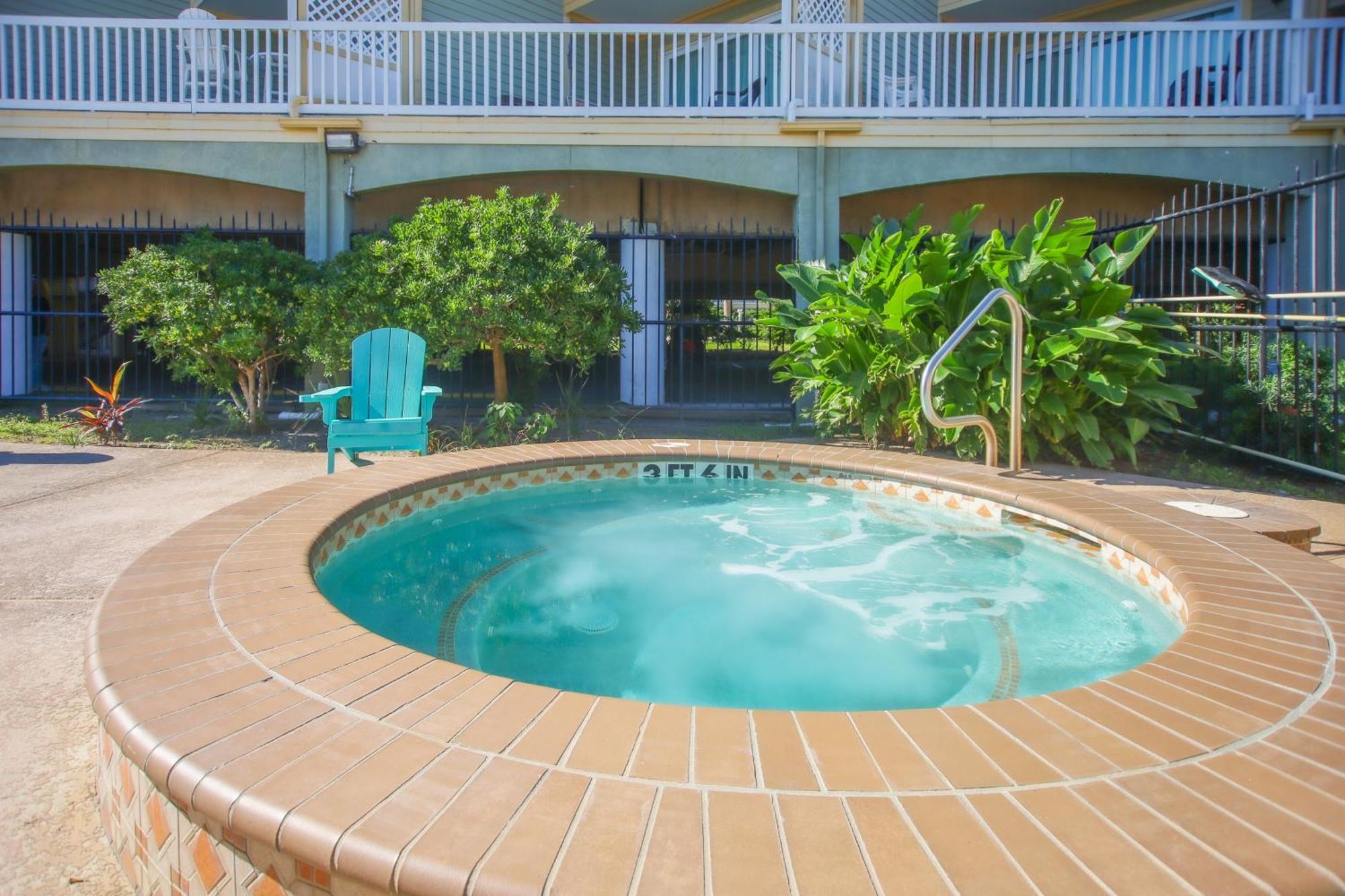 Sea-Renity Heated Pools Steps To The Beach Galveston Buitenkant foto